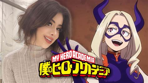 My Hero Academia cosplayer stands tall as monumental Mt. Lady.